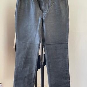 Newport News 100% Leather Pants Size 6 Vintage
